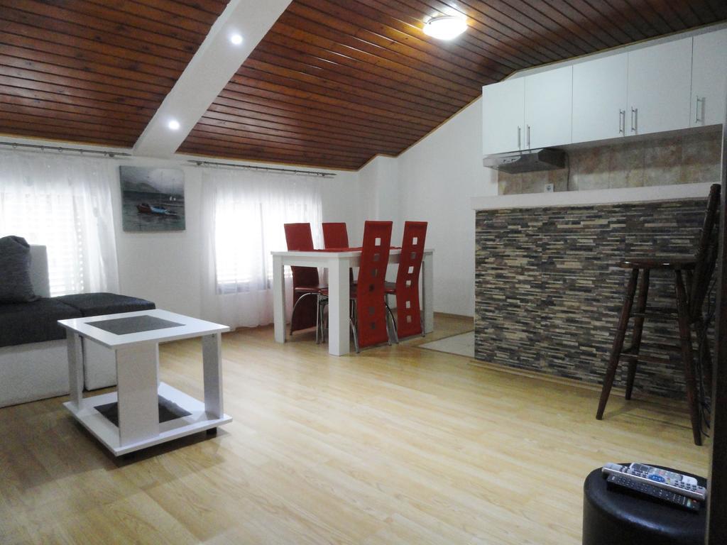Apartments Pribilovic Budva Room photo